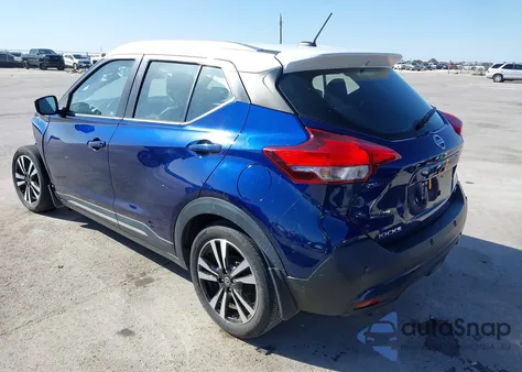 2020 Nissan Kicks Sr Xtronic Cvt z USA, uszkodzony, nr VIN 3N1CP5DV3LL560861